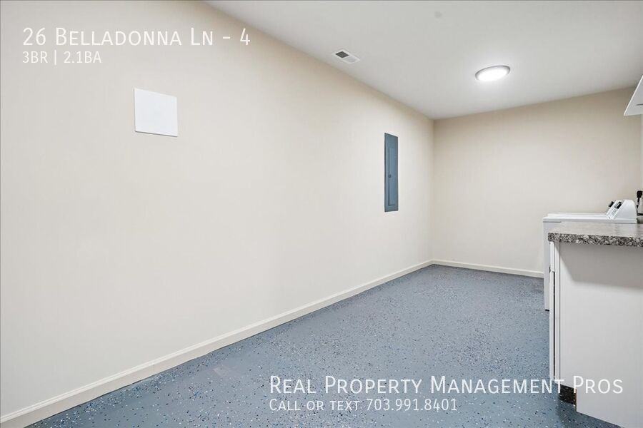 26 Belladonna Ln #4 - Photo 6 of 30
