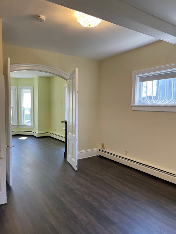 319 2nd St - Photo 3 of 5