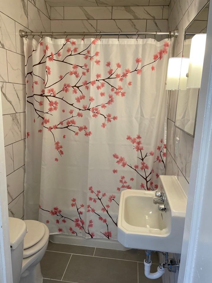319 2nd St - Photo 5 of 5