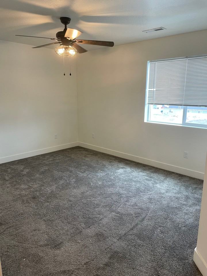 920 Se #1A - Photo 7 of 14
