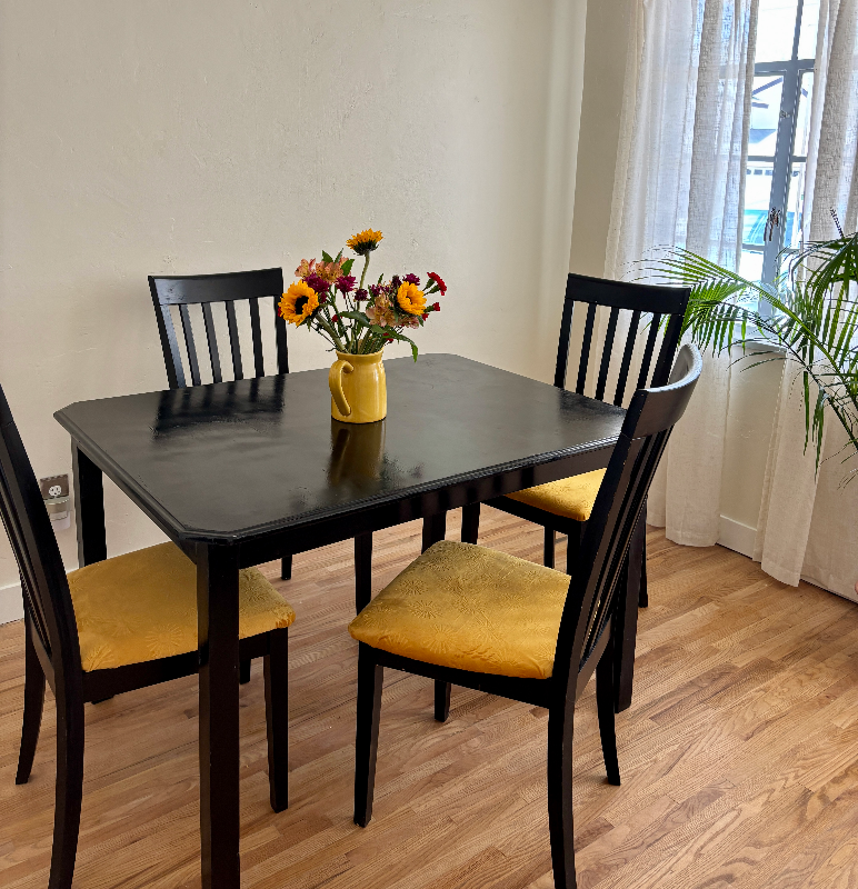 700 N Monterey Ave - Photo 6 of 9