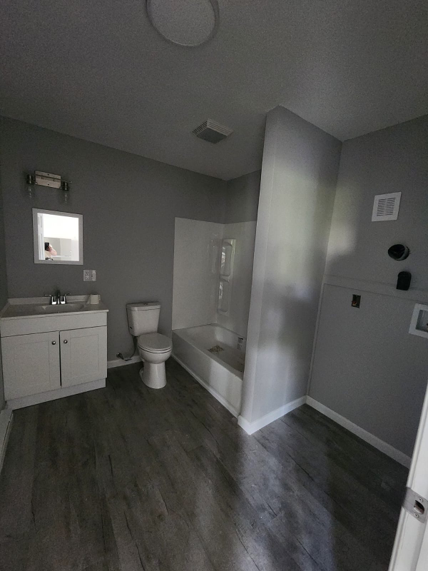 128 Henderson St - Photo 4 of 6