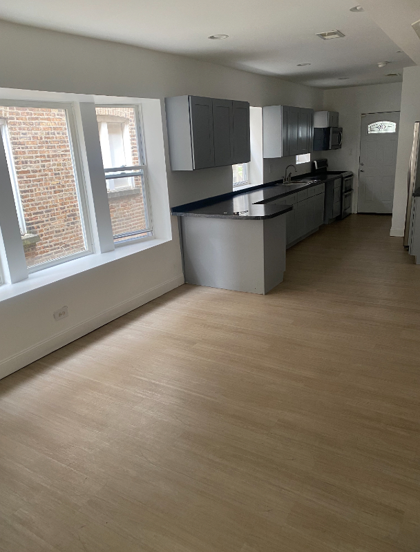 7709 S Eggleston Ave #1 - Photo 2 of 5