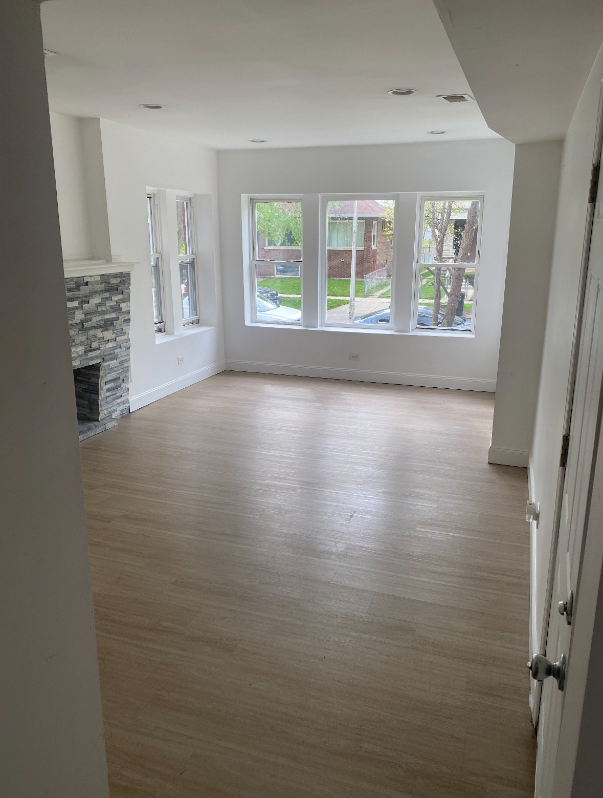 7709 S Eggleston Ave #1 - Photo 3 of 5