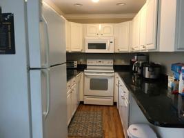featured image of 107 Virgil St #B