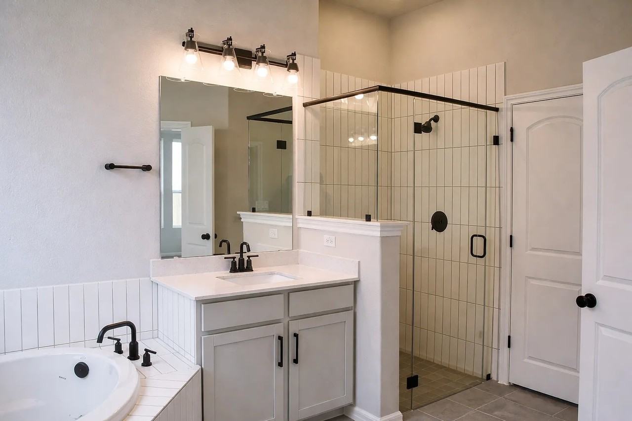 201 Chickasaw Ln - Photo 5 of 16