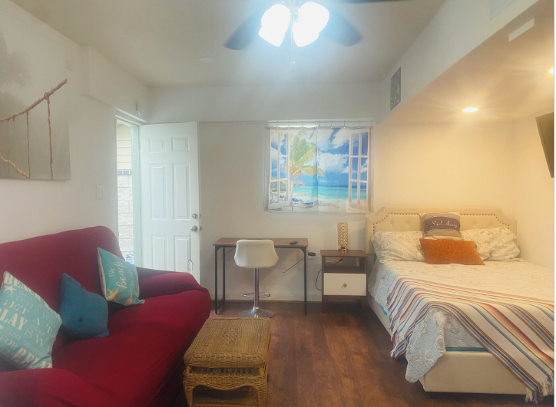 604 17th St #A - Photo 7 of 15