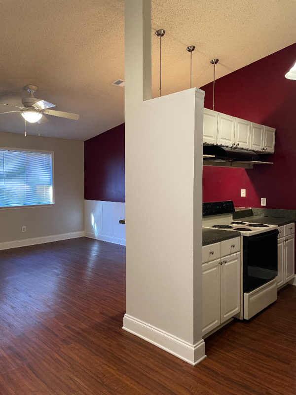 2125 Sandpiper St - Photo 3 of 14