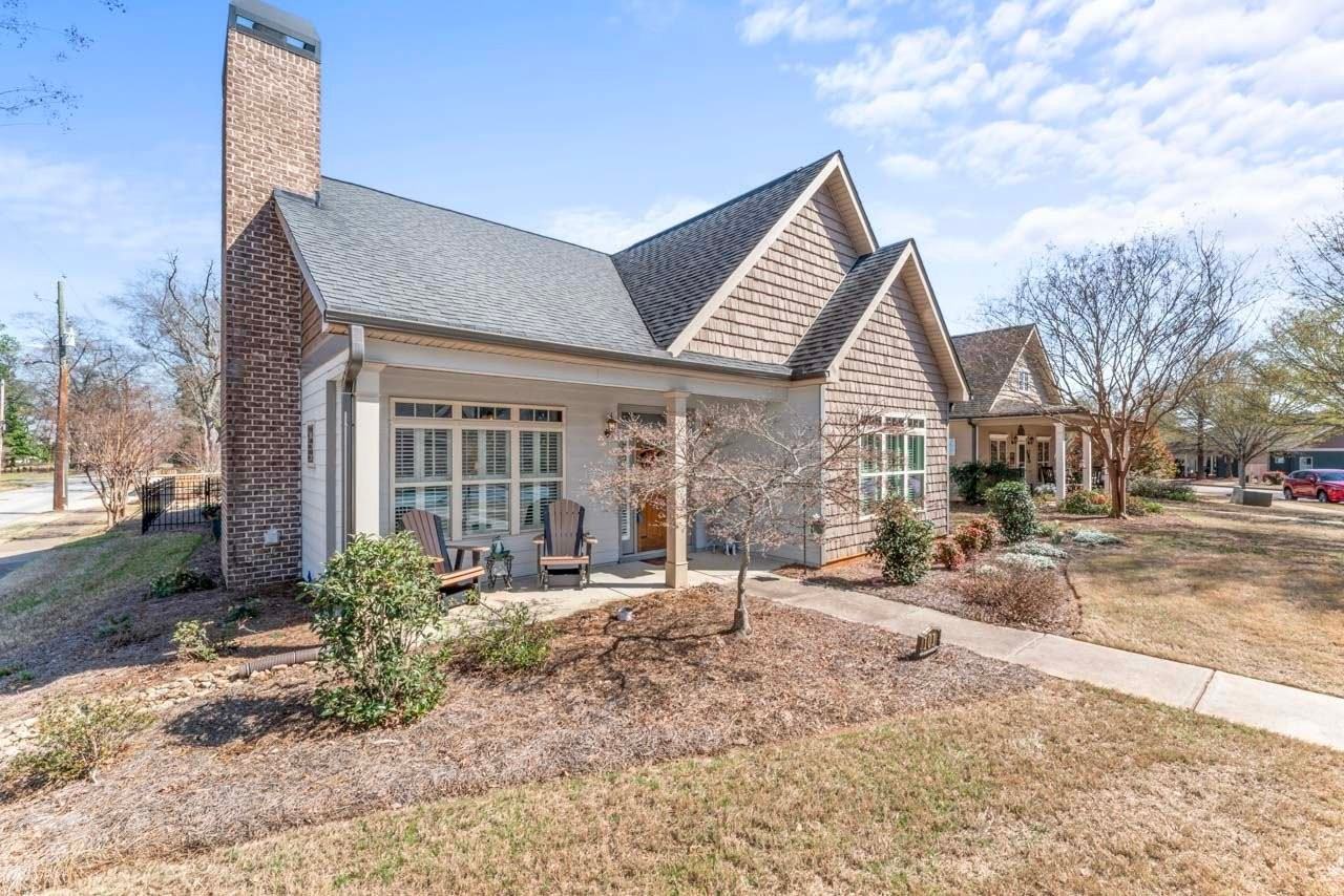 101 Dean Cir - Photo 3 of 20