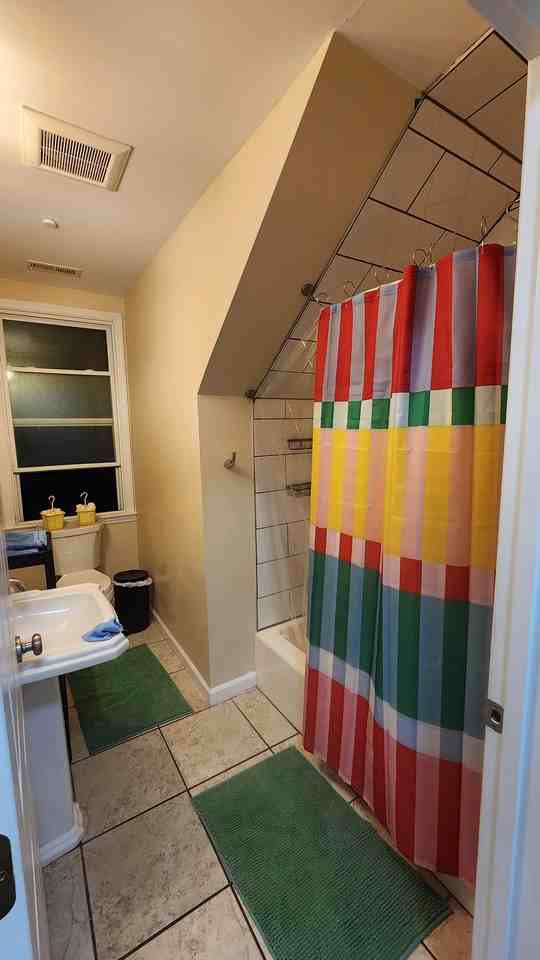 5467 Maple Ave - Photo 5 of 11