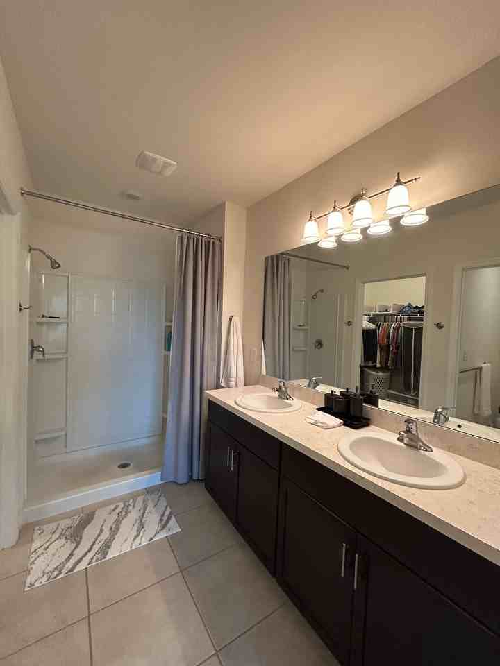 25208 E Lenox Cir - Photo 6 of 27
