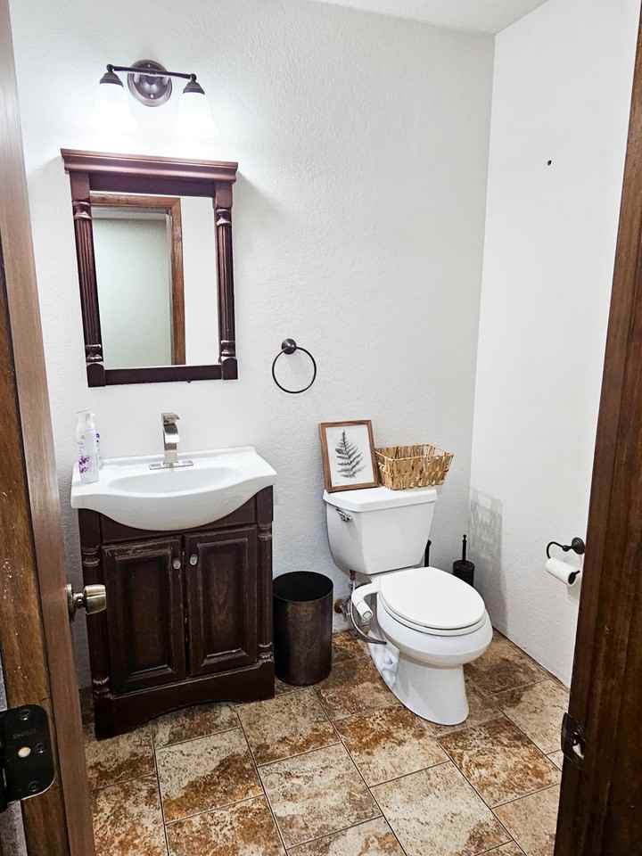 3611 Sw 132nd Ave - Photo 4 of 19