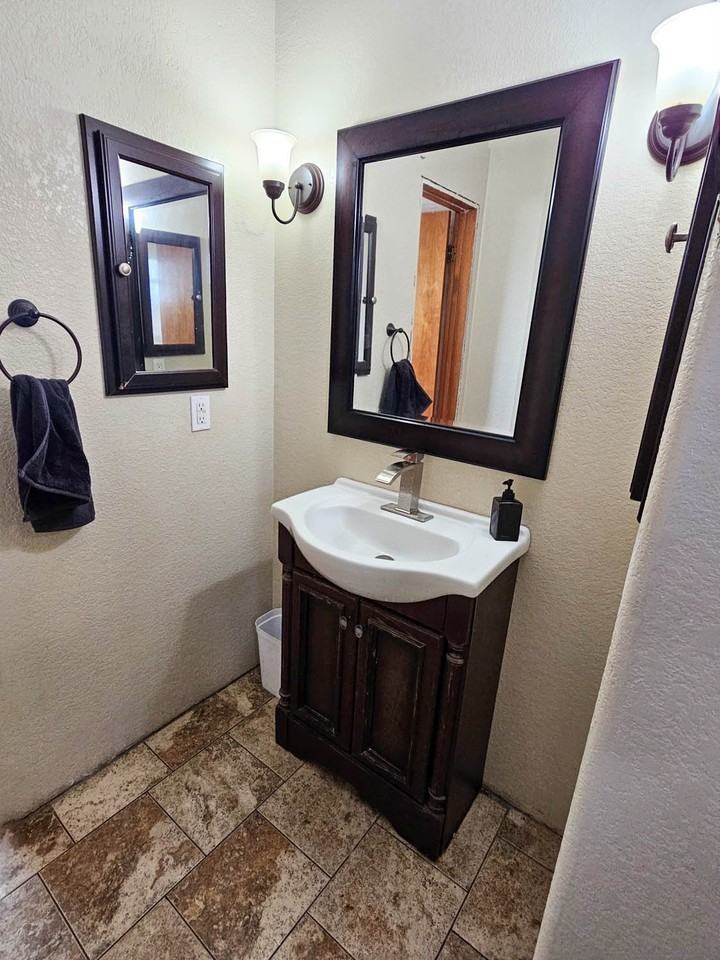 3611 Sw 132nd Ave - Photo 6 of 19