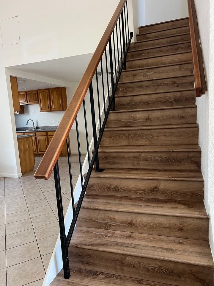 1321 Claus Rd #B - Photo 2 of 5