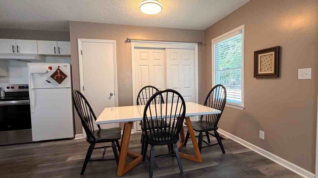 1505 Ridge Ln #1 - Photo 4 of 13