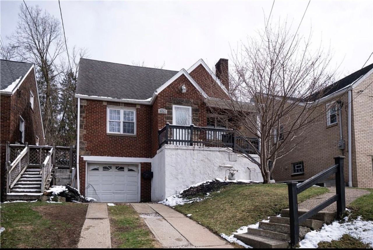 924 James St - Photo 2 of 17