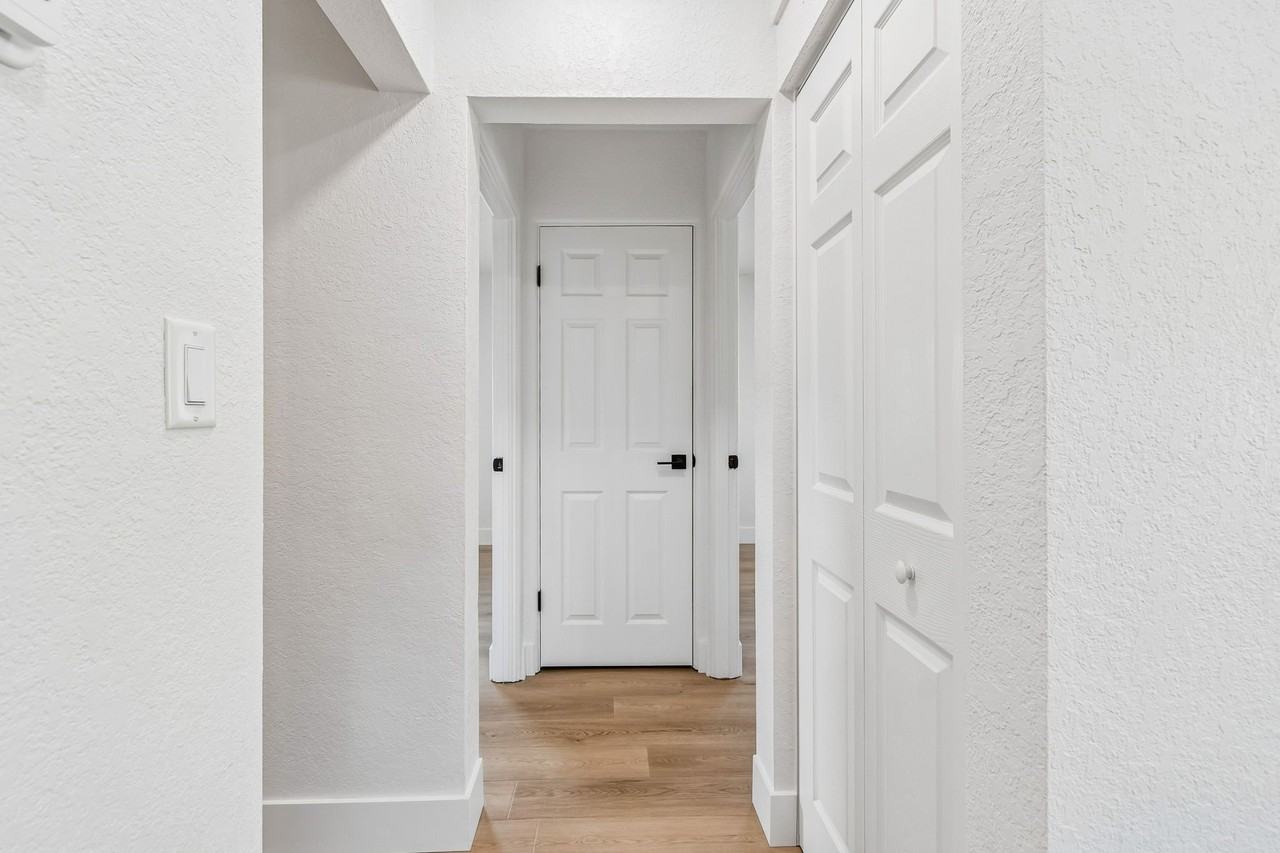 2844 30th Ave N - Photo 5 of 13