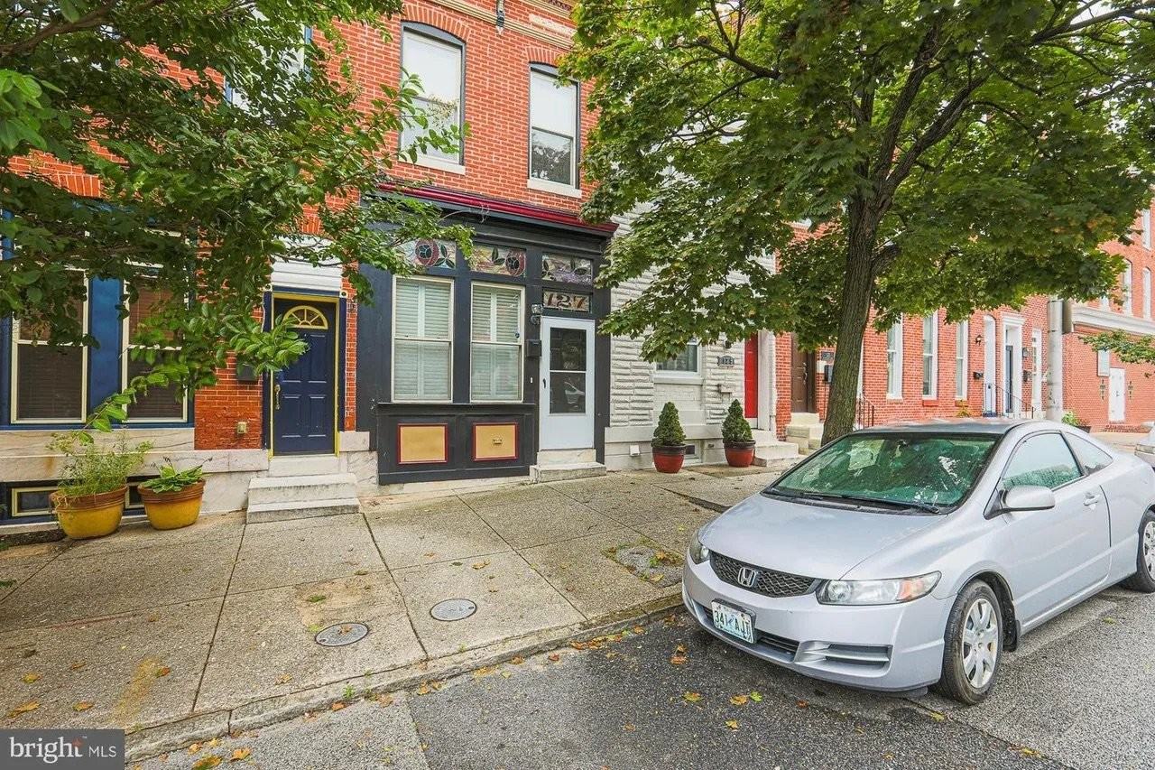 127 N Patterson Park Ave #1 - Photo 2 of 26