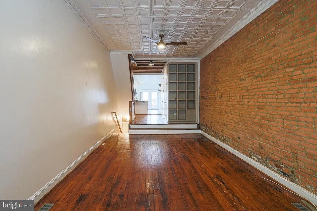 127 N Patterson Park Ave #1 - Photo 6 of 26