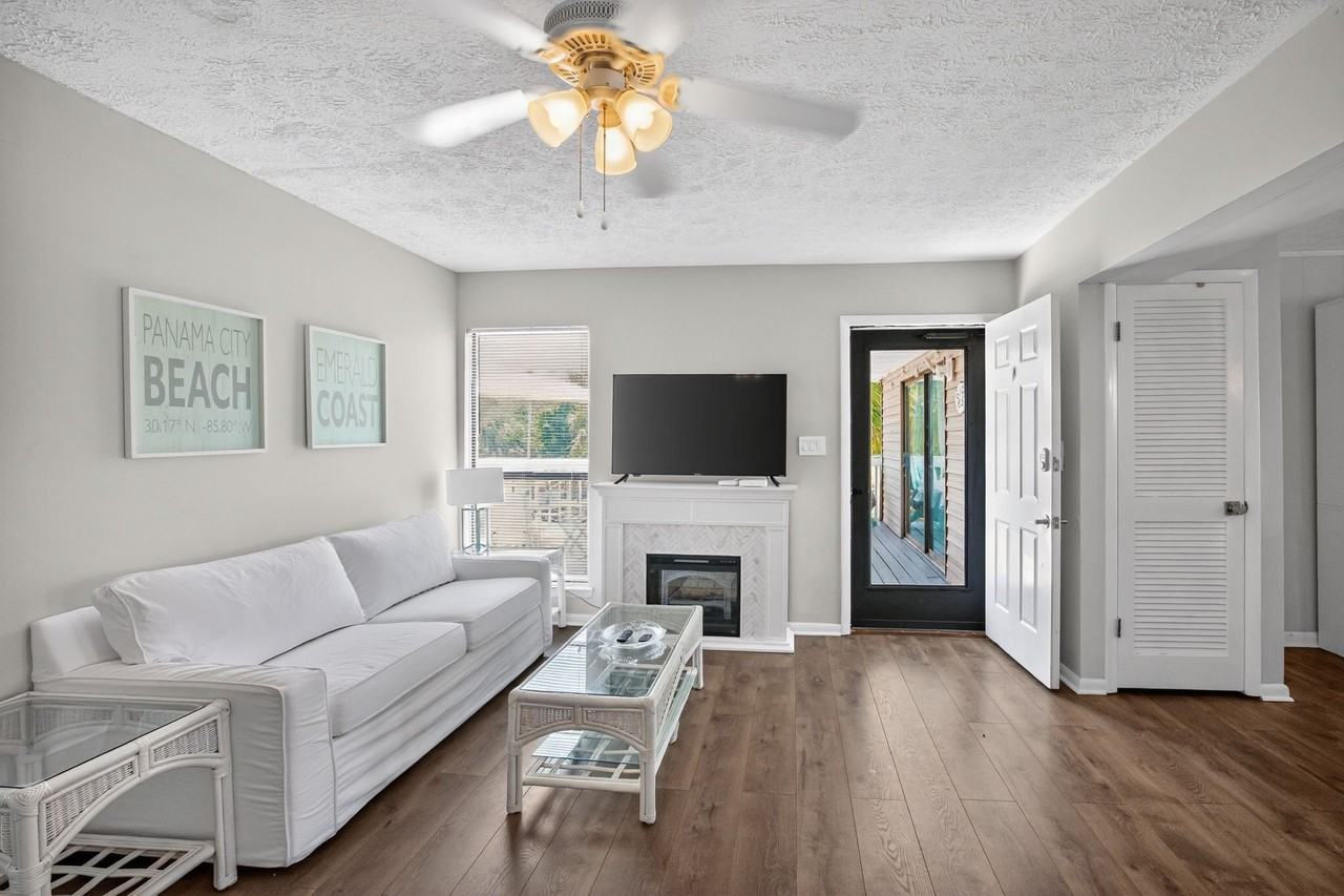 216 Rose Ln #A - Photo 6 of 20