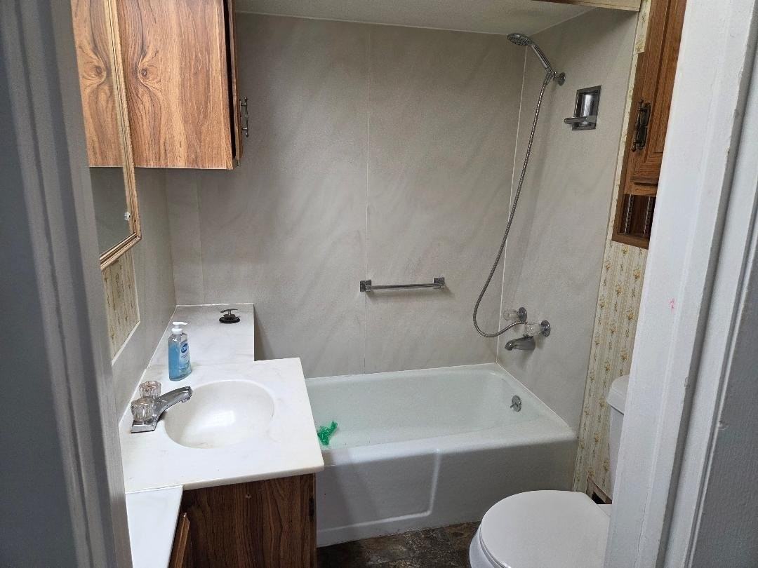 2209 Cooper Ave - Photo 5 of 8