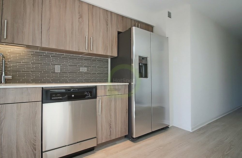 898 S Ashland Ave - Photo 4 of 13