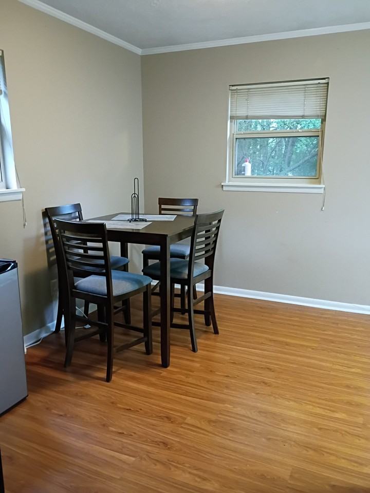 902 E Magnolia Ave - Photo 5 of 11