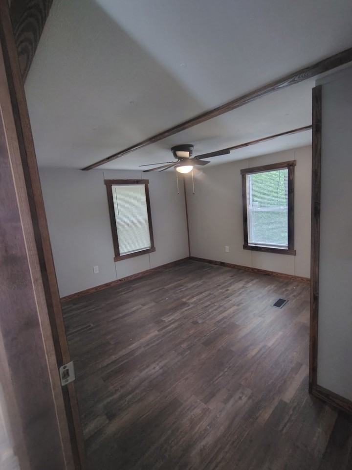 125 Shady Oaks Lndg - Photo 5 of 14