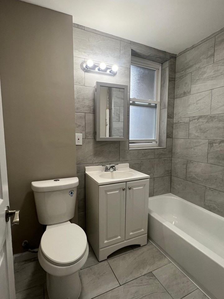 38 Winans St #7 - Photo 3 of 12