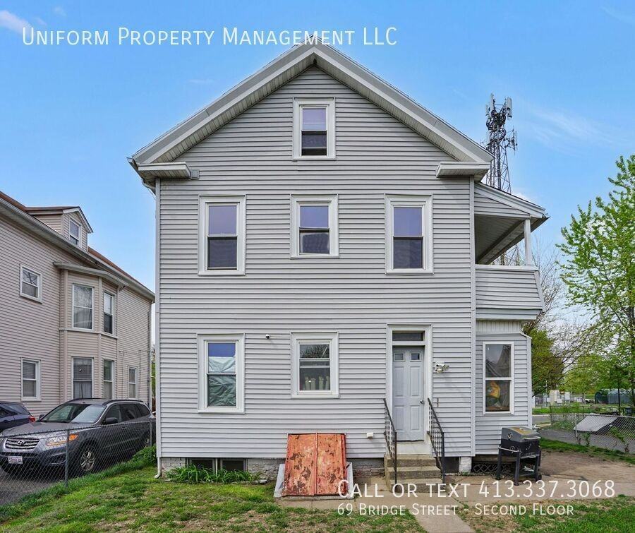 69 Bridge St #2ndFL - Photo 5 of 35