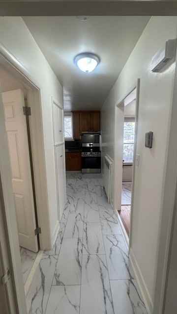 303 Randall Avenue - Photo 6 of 11