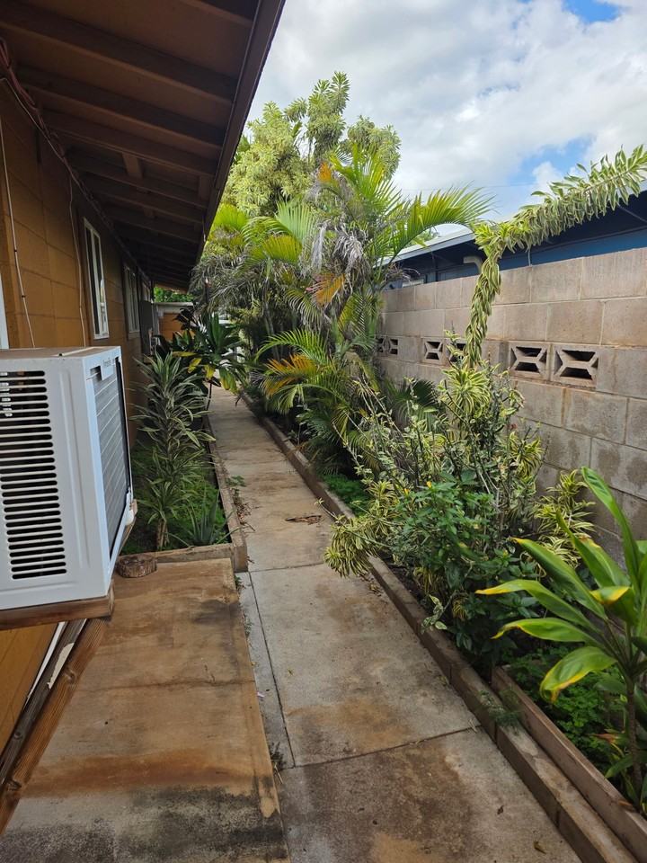 166 Eleu Place - Photo 3 of 11