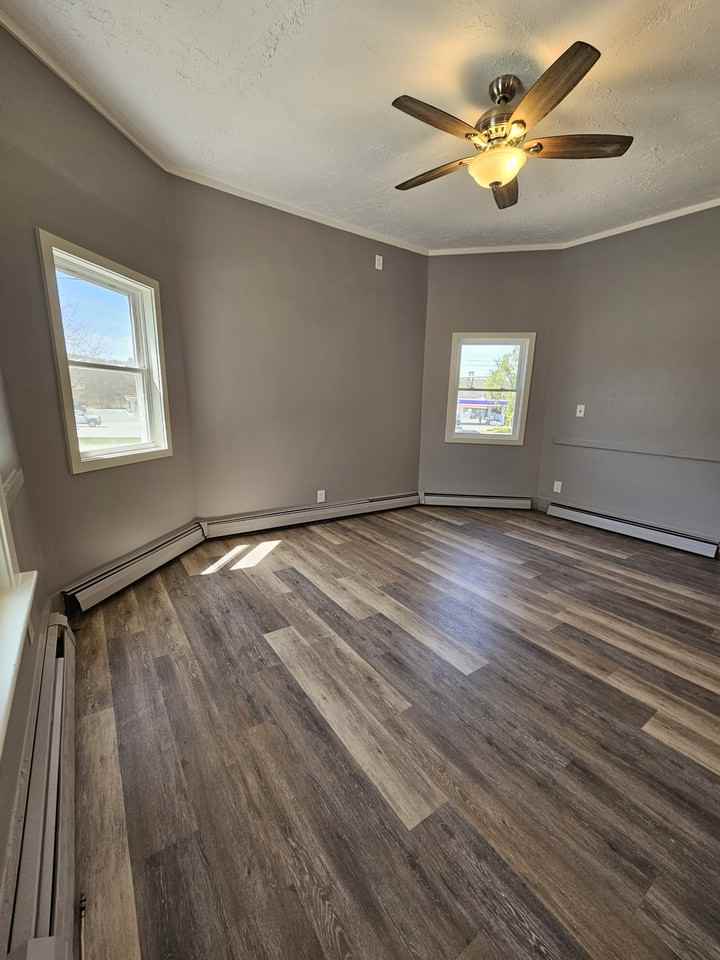 44 South Main Street - Photo 3 of 12