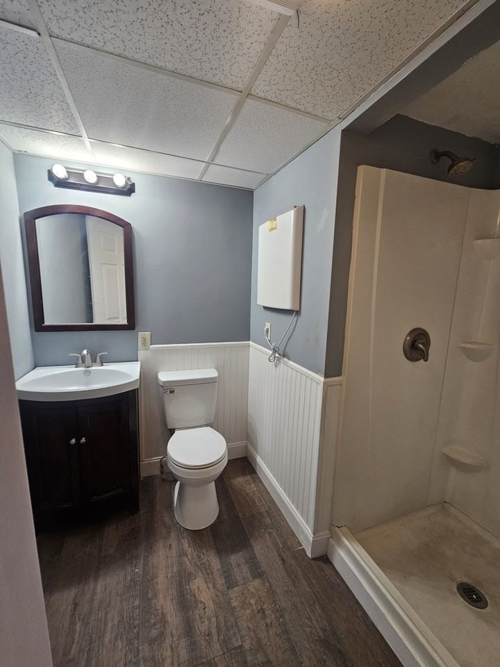 588 Endicott Street North - Photo 6 of 9