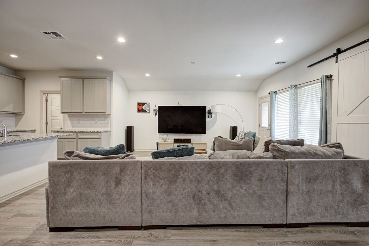 14701 Travertine Falls Ln #1 - Photo 5 of 45