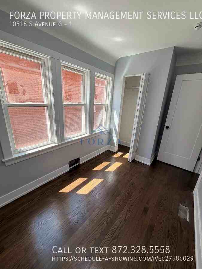 10518 S Avenue G #1 - Photo 5 of 17