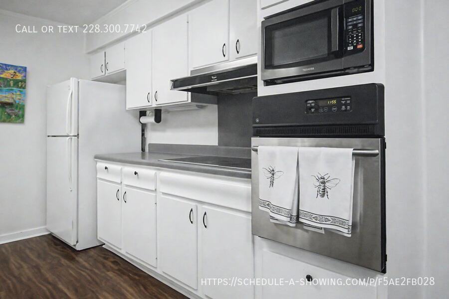 883 Rustwood Dr - Photo 6 of 19