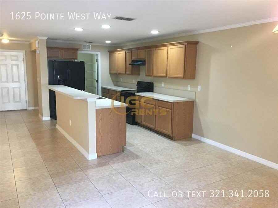 1625 Pointe West Way - Photo 4 of 18