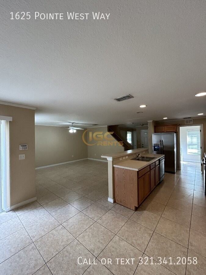 1625 Pointe West Way - Photo 5 of 18