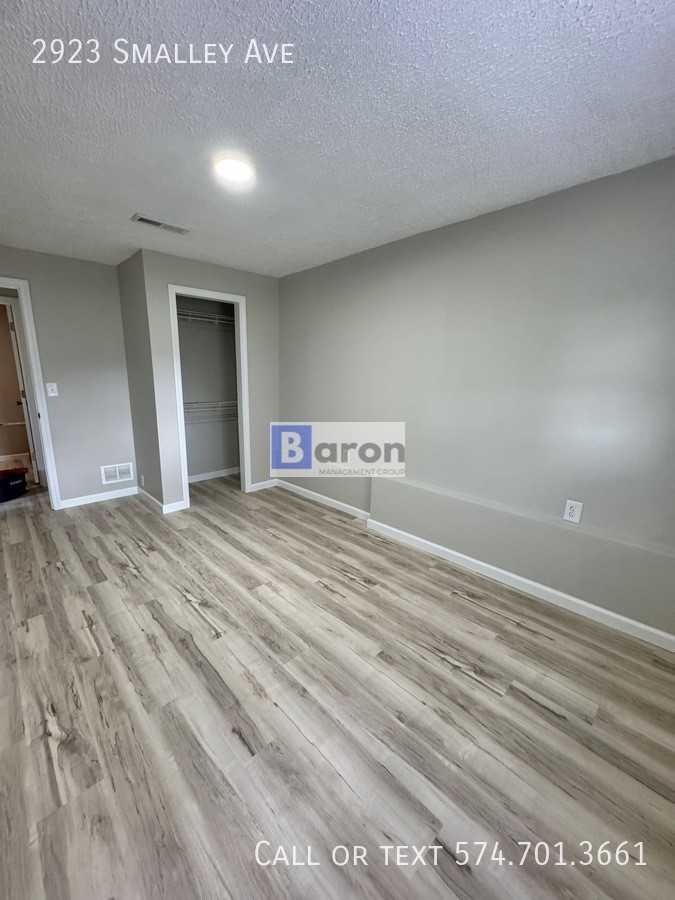 2923 Smalley Ave - Photo 6 of 16