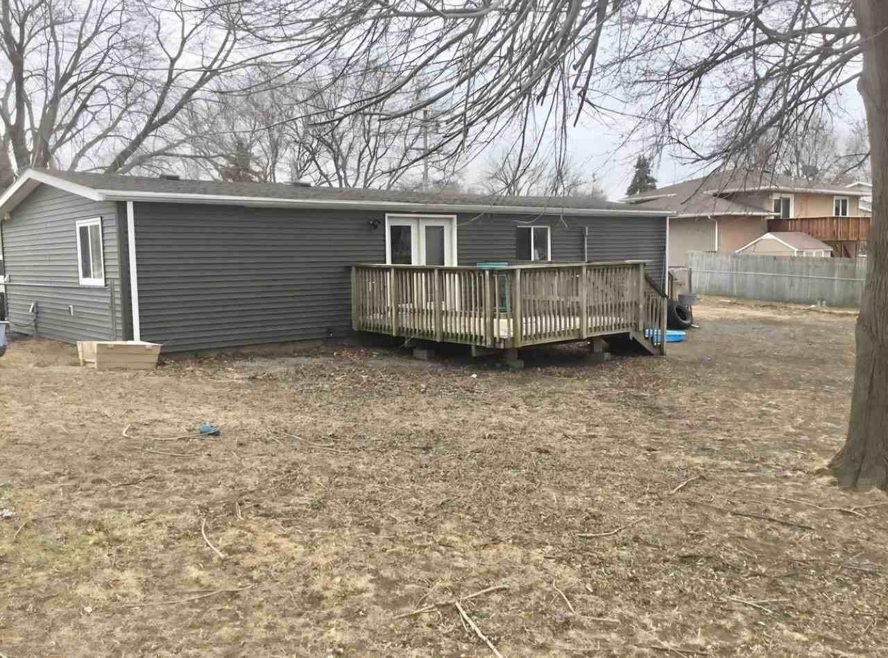 2107 N Eastwood St - Photo 2 of 8