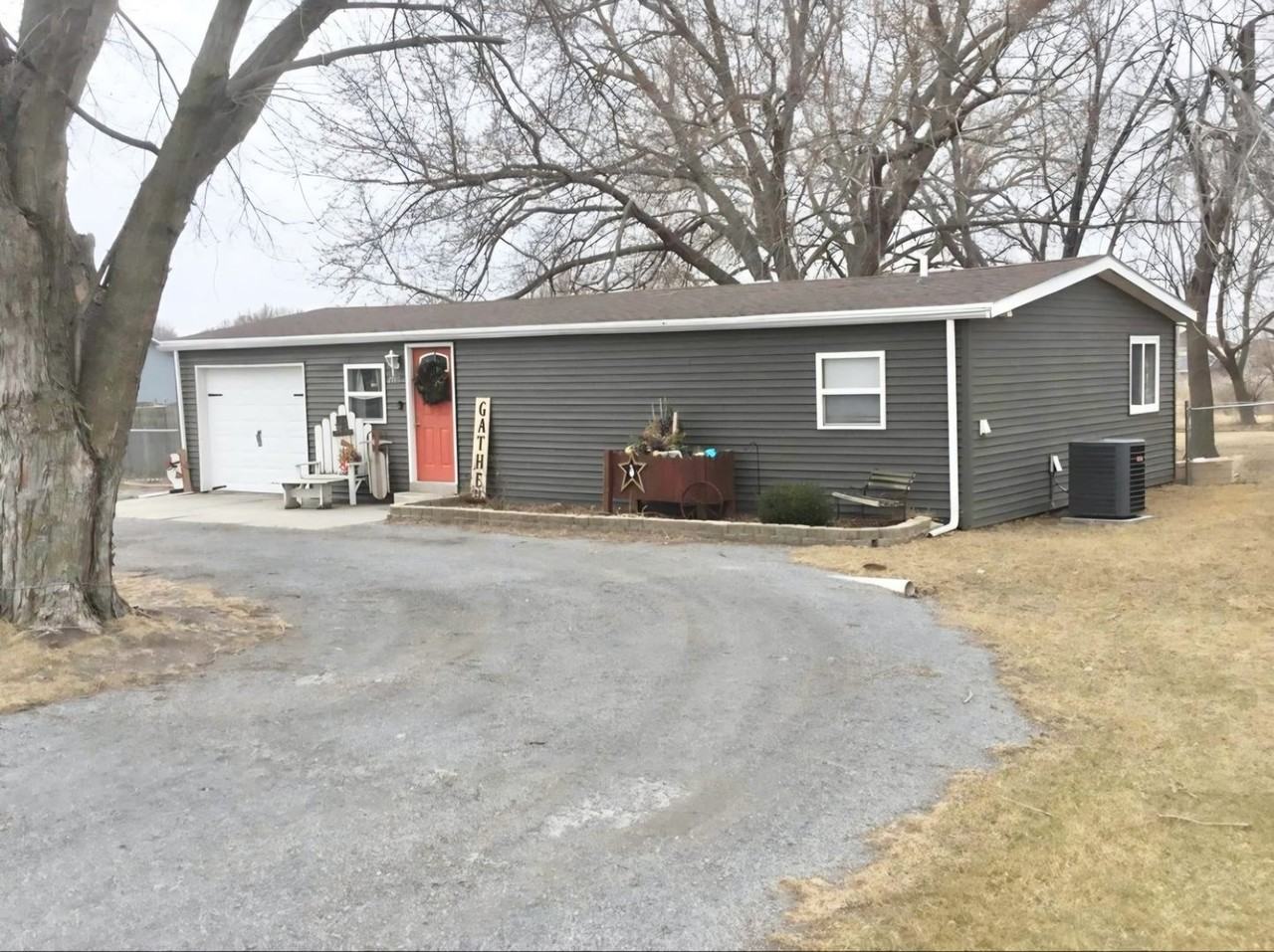 2107 N Eastwood St - Photo 7 of 8