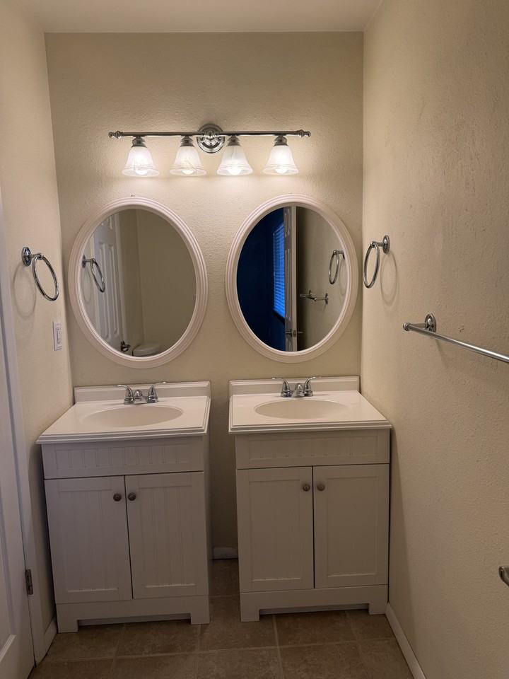 1247 Ceres Dr #1 - Photo 6 of 21
