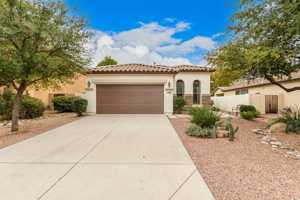 featured image of 3443 E Riopelle Ave