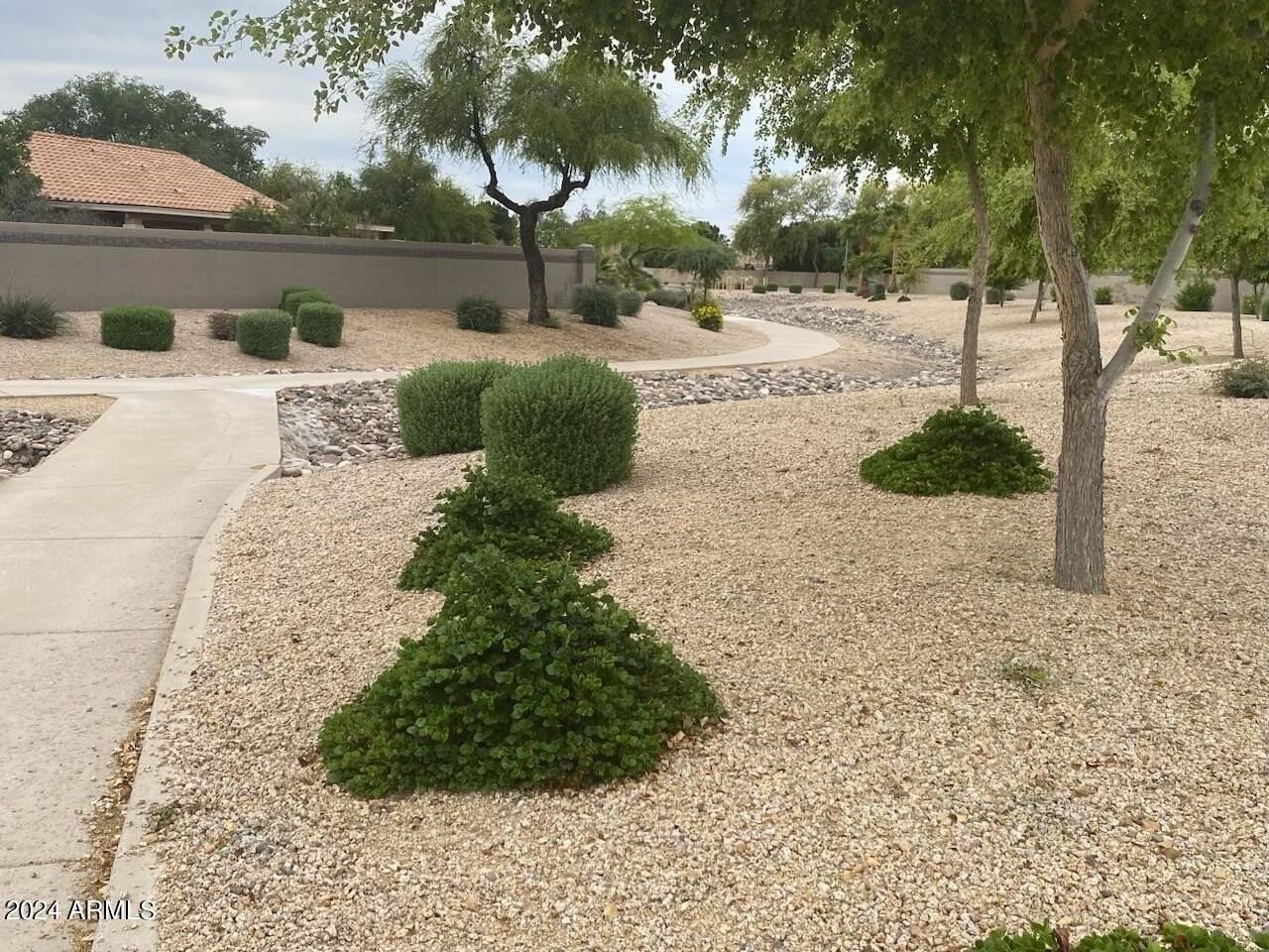 7419 W Tina Ln - Photo 3 of 16