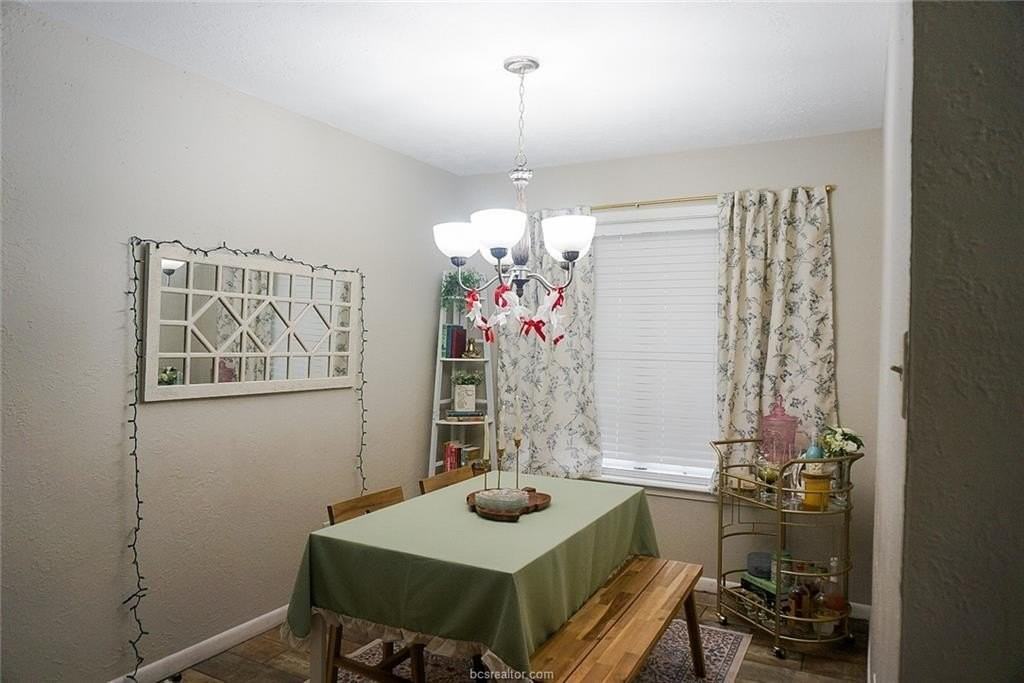1809 Wilde Oak Cir #A - Photo 4 of 16