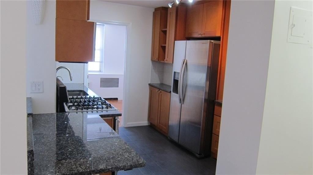 35 Seacoast Ter #16A - Photo 5 of 20