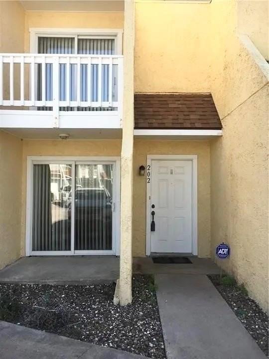 4141 Whiteley Dr #202