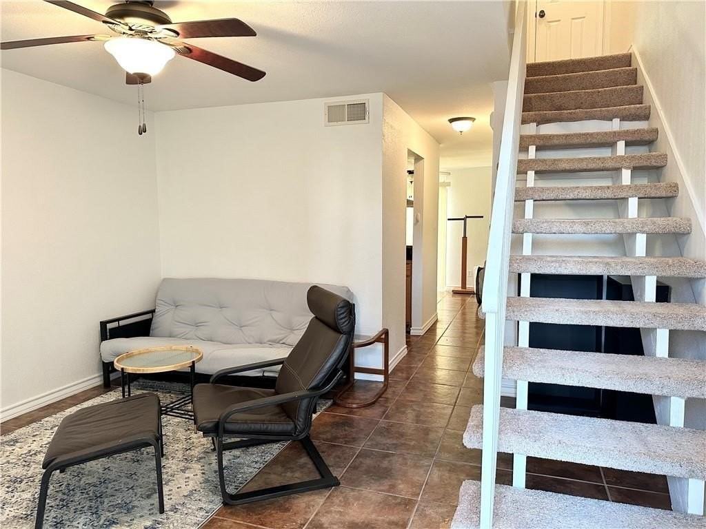 4141 Whiteley Dr #202 - Photo 2 of 15