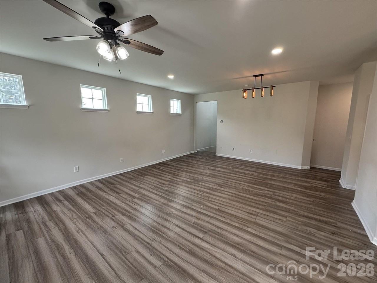18006 Stark Way - Photo 5 of 29